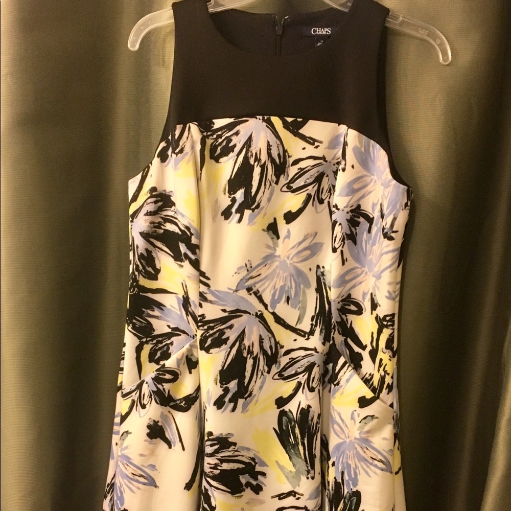 Chap’s floral print dress with pockets